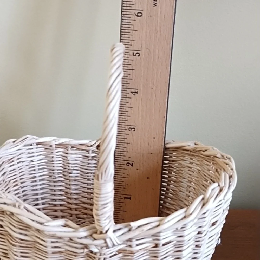 Small Basket 5.5 x 3.5 x 2.5 Inches Tall 3 Inch Handle Easter Farmhouse Natural